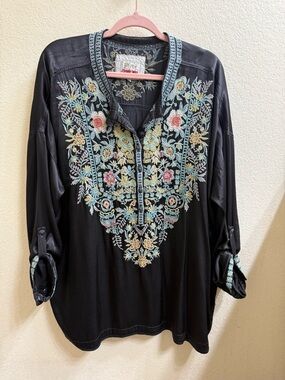 Johnny Was Embroidered Blouse - Black with Multicolor Floral